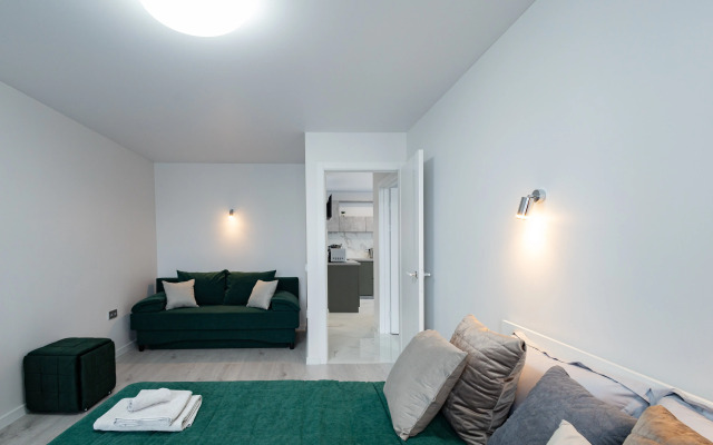 Aktsent Flat