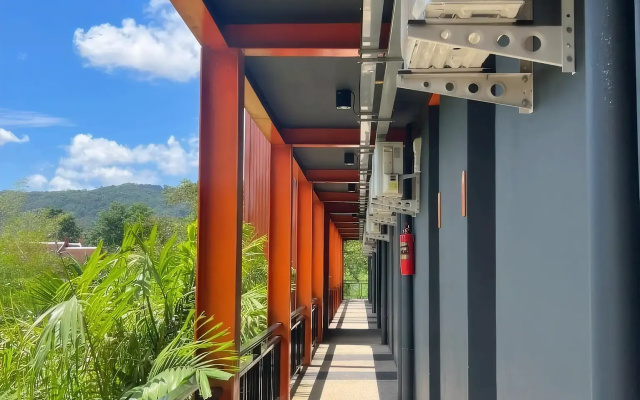Отель Wow Phuket