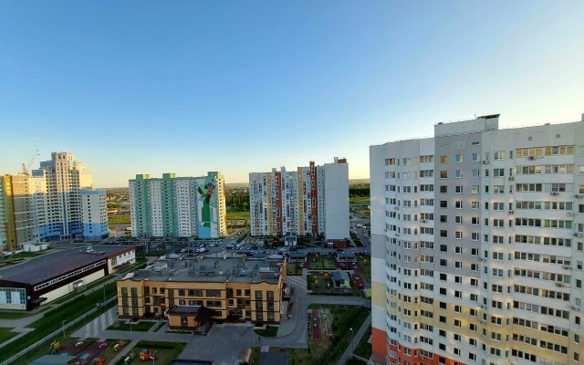Uyutnaya Na Sviridova Flat