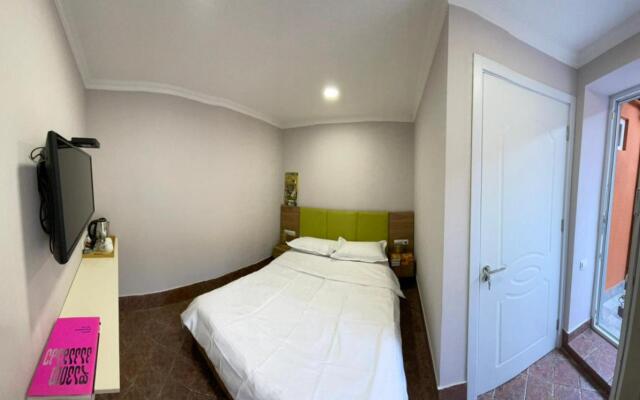 Homey Tbilisi Mini-Hotel