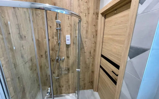 Апартаменты В Гости! на Запорожской 69 (студия 4)