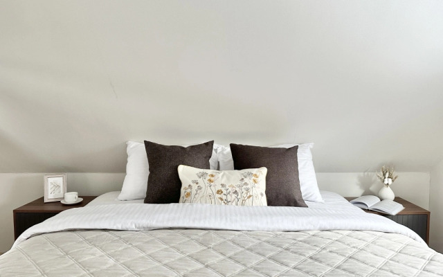 Частный Дом Барнхаус №4 с инфракрасной сауной и горячим Чаном на 6 человек