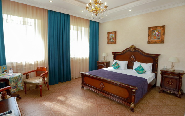 Manor House Hotel