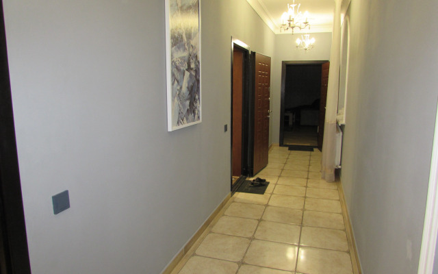 Odnokomnatnatnaya 32 Zhemchuzhina Kaspiya Flat
