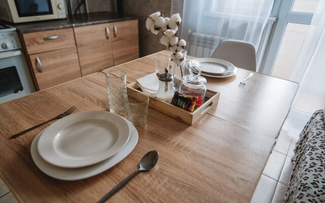 Апартаменты Апрель Брестская 1