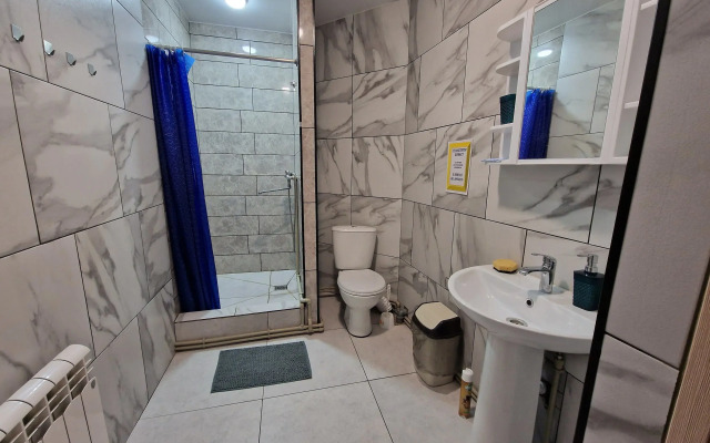 Uyutnaya i teplaya Flat