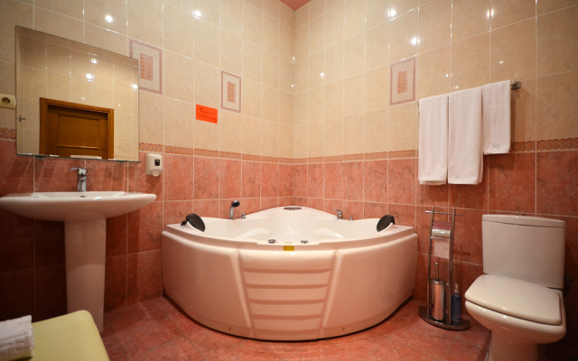 SQ Hotel