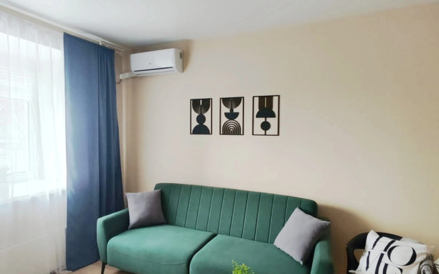 Апартаменты Ягодинская 25