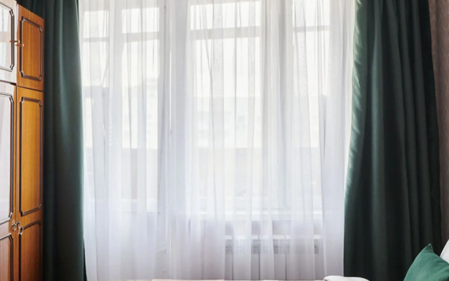 Na Sayanskoy Flat