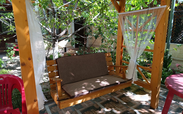 Studiya 38 M2 utopayuschiy v Zeleni Private House