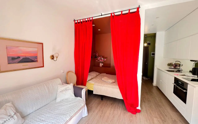 Studiya s Terrasoj Flat