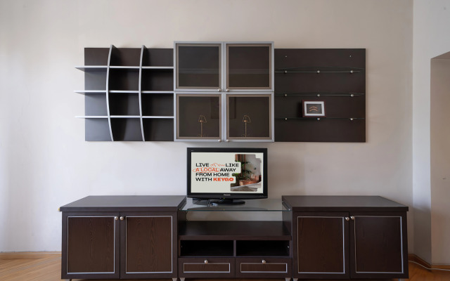 Апартаменты  с 2 спальнями KeyGo 0184 около Ереванского Оперного Театра