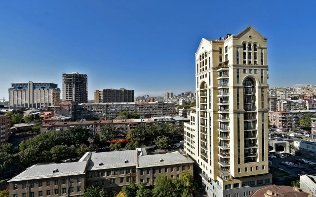 2-K v Novostroyke, Ulitsa Amiryana, Am2614 Flat