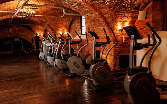 Отель Palace Bridge Hotel