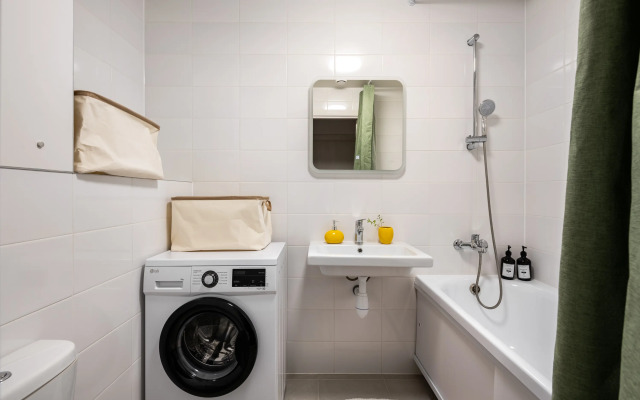 Chetyrekhkomnatnaya Dizainerskaya Vidovaya Flat