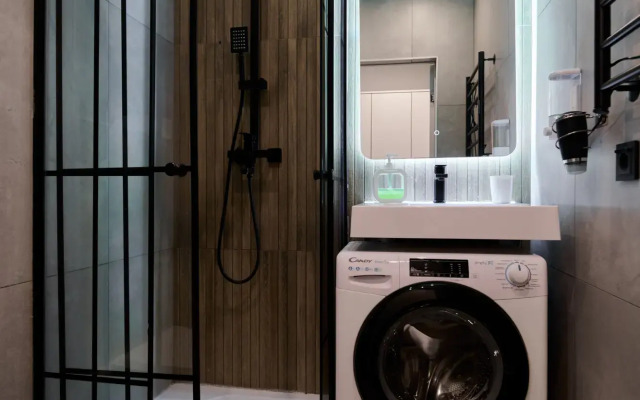 1131 Leninskiy 158 Apartment