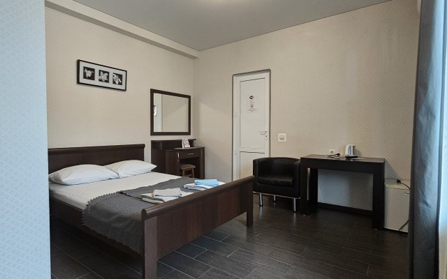 Svetlyachok Guest House