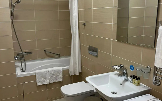 Parusnaya 21 Apartment 1