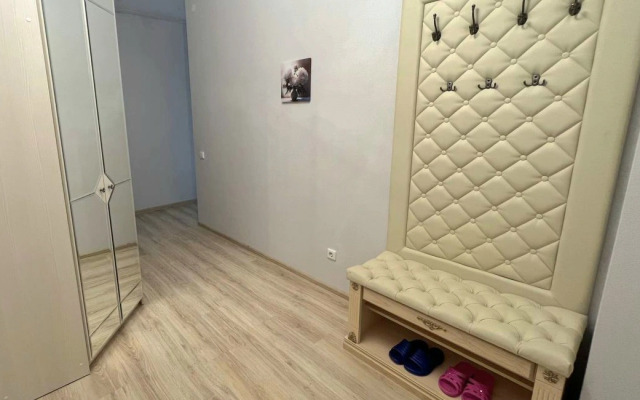 Lazurny Provans Flat