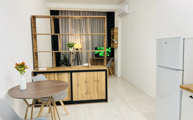Na 11 Four Seasons Flat