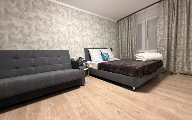 Квартира 2-х Комнатная на Ледовской Свободная Парковка