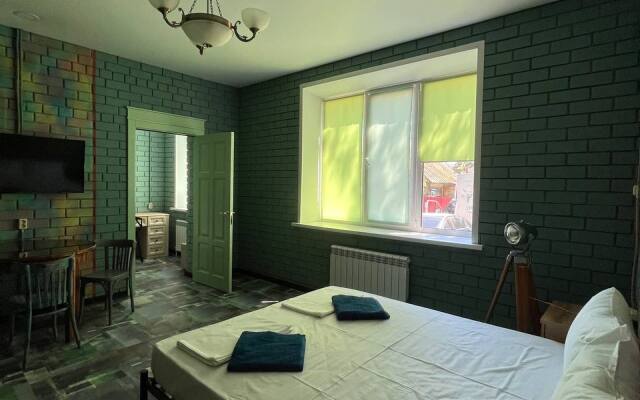 House On Potapova Guest House