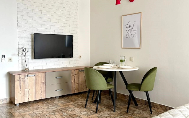 Uyutnaya Studiya Flat