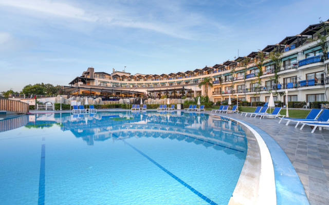Armas Labada Hotel