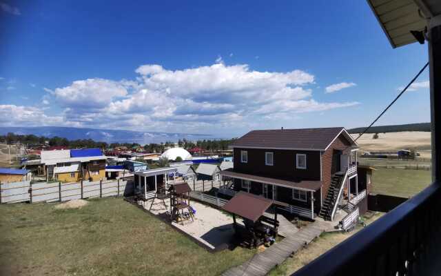Lake Place Baikal Guest House