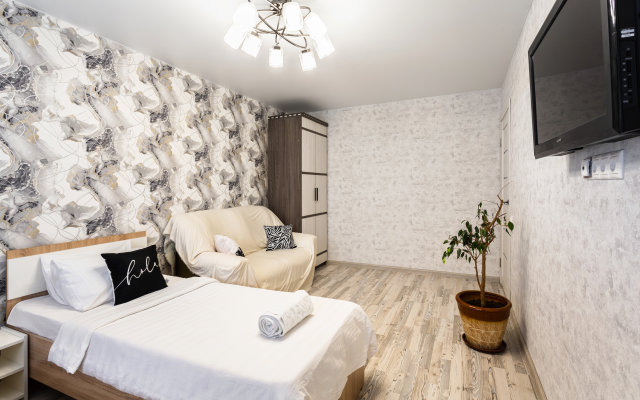 Bolshaya trekhkomnatnaya kvartira v gorode Voskresensk Flat