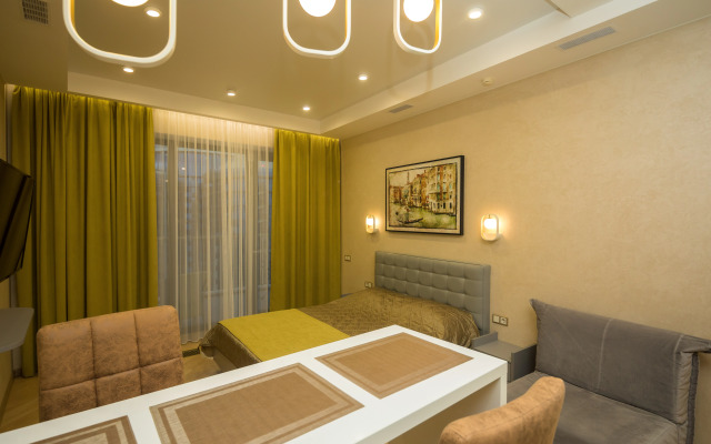 Апартаменты Актер Гелакси 643/1