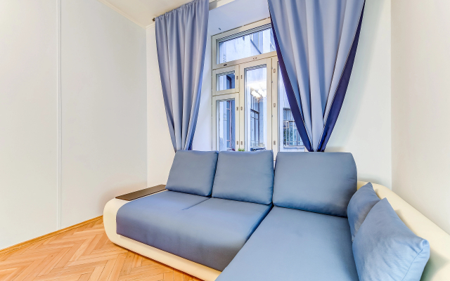 Квартира Gallery apartment