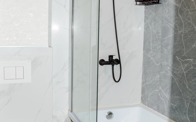 Odnushka V Tsentre S Vidom Na Khram Flat