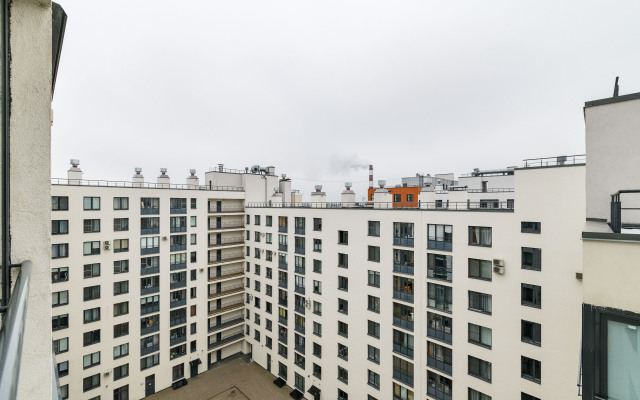 With a Balcony near Nevsky Prospekt Apartments