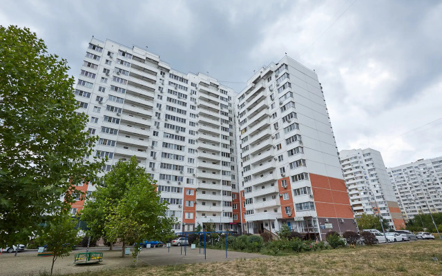 Квартира с Балконом на Котлярова 20