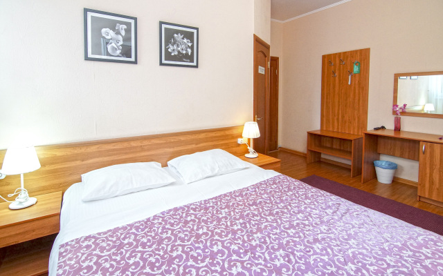 Hotel Iris