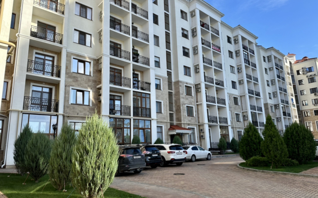 S Sobstvennym Dvorikom Ot Home Group Apartments Apartments