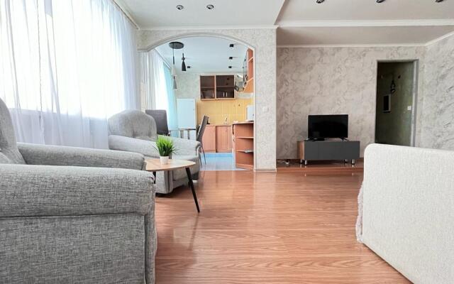 Квартира на Ленинградской 20