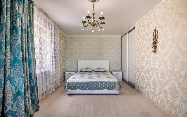 Апартаменты на Иванникова