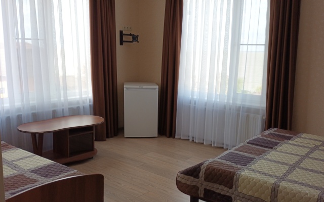 Na Shkolnoy Private house