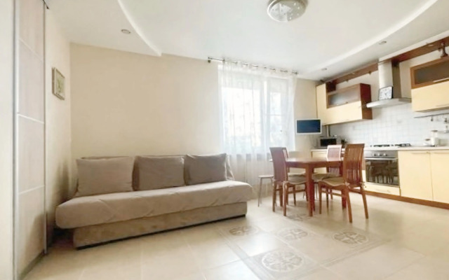 Prostornaya V Tsentre Goroda Flat