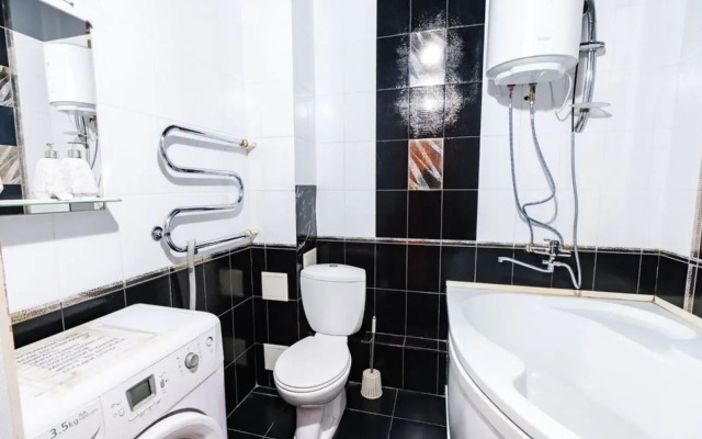 Na Ostrovskogo 75/1 Flat
