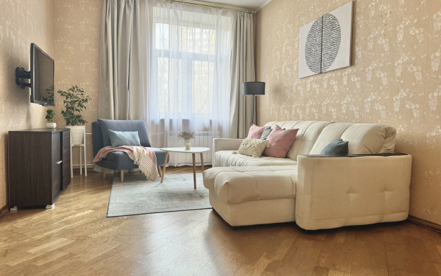 2-k ryadom s m.Sviblovo Flat