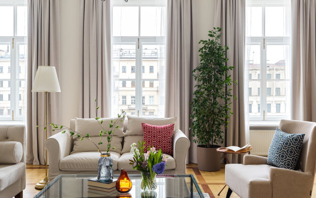 Апартаменты Minin Apartments с видом на Фонтанку 180 кв.м.