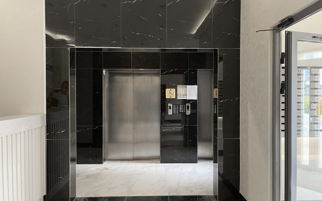 Квартира дизайнерская четырехместная с балконом