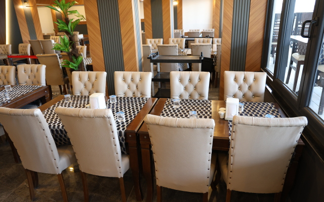 Side Yesiloz Hotel