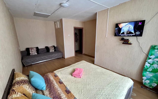 Apartamenty SmolSutki (SmolSutki) na ulice Oktabr'skoj revolucii 32