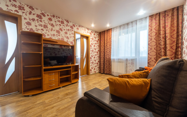 Апартаменты Домино по ул. Комарова,7