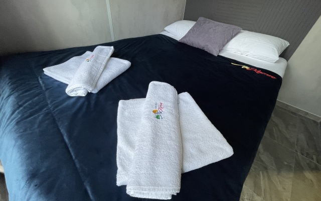 LyaKatyu Guest house