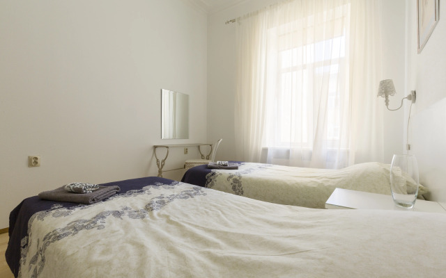 Квартира По Соседству с Эрмитажем